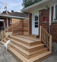 cedar deck with privacy screen